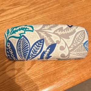 Vera Bradley Blue and Cream Leaf Glasses Case